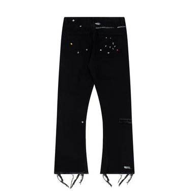 DISTRESSED BLACK FLARED JEANS